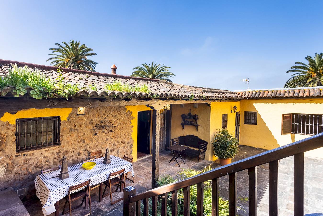 Home2Book Traditional Home with Terrace & Pool in Tacoronte, Tenerife Norte