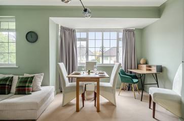 Apartment for 3 People in Thorpe Park, Surrey, Photo 1