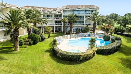 Gîte pour 10 personnes, avec piscine, animaux acceptés dans Moliets-Plage