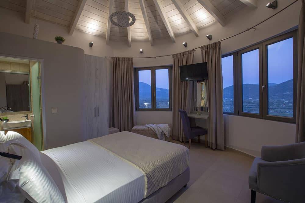 Villa Mare with Private Pool and Sea Views in Vasiliki, Griechenland