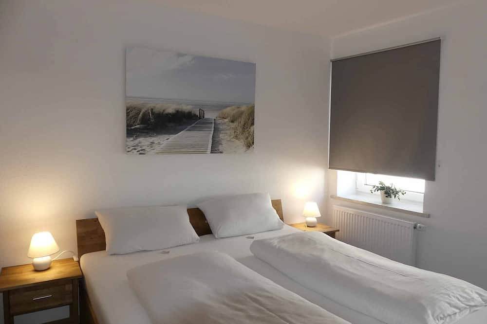 Ganze Wohnung, Neu renovierte 70qm Ferienwohnung im 1. Stock in zentraler Lage in Legoland Deutschland, Günzburg