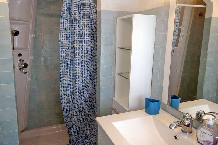 Doppelhaushälfte mit Privatgarten und Panorama-Terrasse, 150 m. vom Strand in Porticcio, Grosseto-Prugna