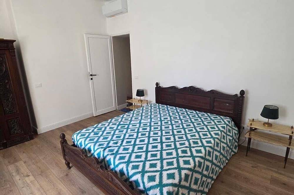Ganze Wohnung, Oasis of Peace: three-room apartment with private garden a few steps from the sea in Fregene, Rom Provinz