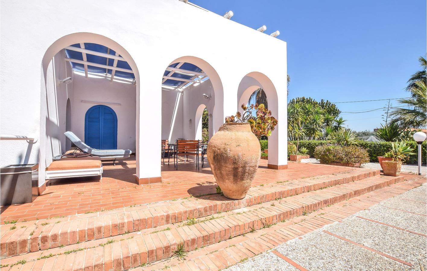 Appartamento a bordo piscina con parcheggio e terrazza in Castelvetrano (Comune), Provincia di Trapani