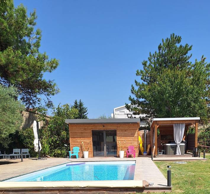Appartement de vacances pour 4 personnes, avec jardin