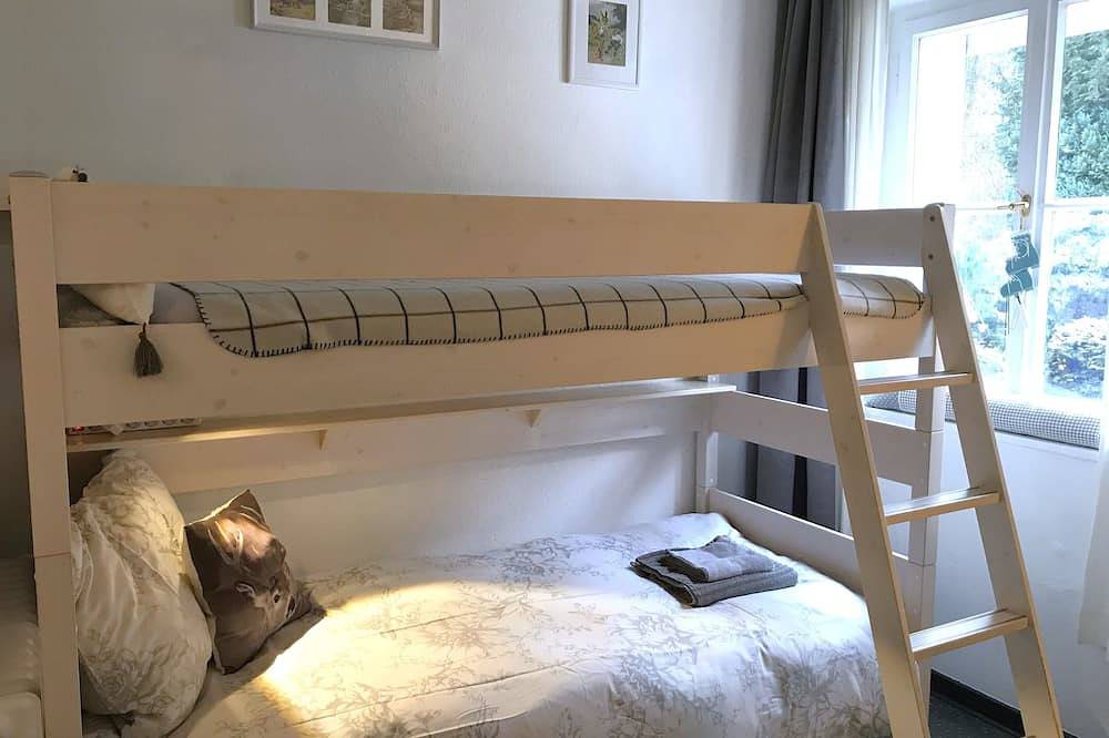 Ganze Wohnung, Wohnung 4-6 Pers. ruhig, nah an Wanderwegen u. Skigebiet in Silbach, Winterberg