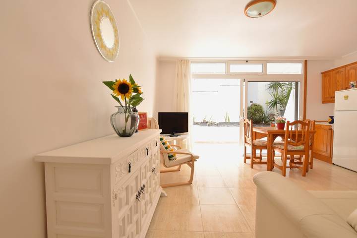 Entire apartment, Colina del Sol Puerto del Carmen in Puerto del Carmen, Tías