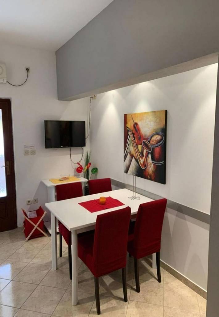 Ferienwohnung für 4 Personen, mit Terrasse in Tucepi - 4