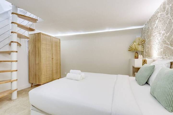 Entire apartment, The Corail - Refined - La Défense by MonPetitFaré in Puteaux, Hauts-de-Seine