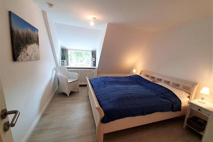 Ganze Wohnung, Traumkoje - Wohnung 5 - Ferienwohnung Traumkoje - mit Sauna, Terrasse & in Nordfriesische Inseln (Schleswig-Holstein) (Schleswig-Holstein), Alkersum