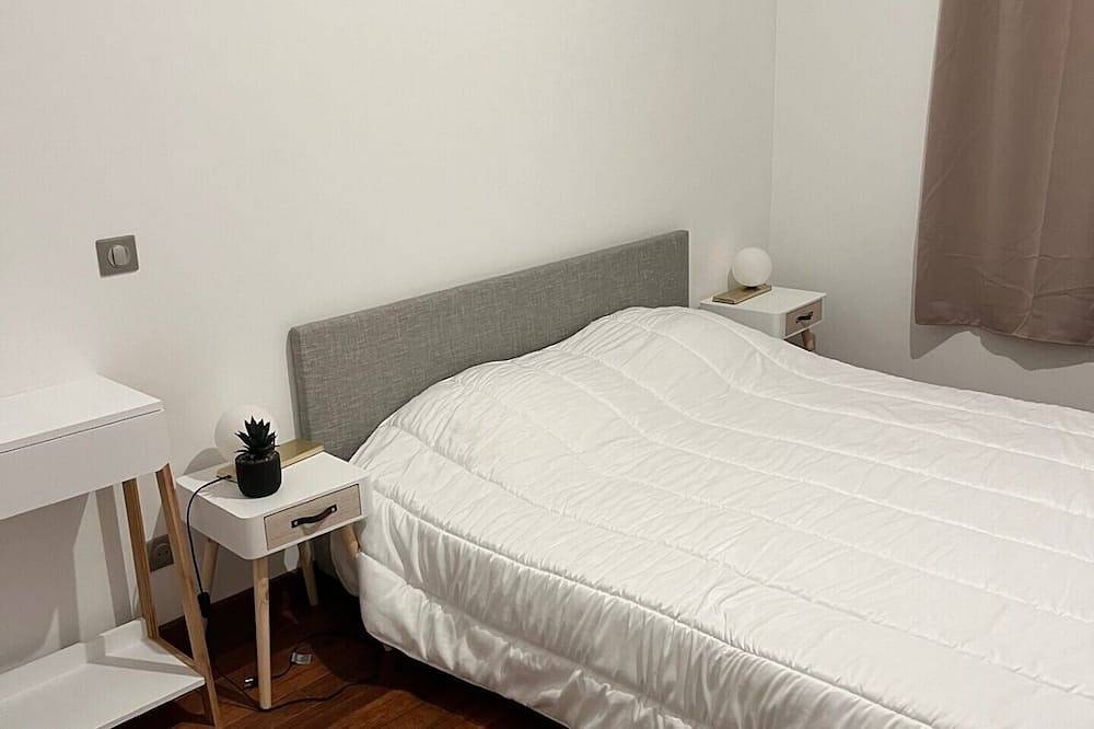 Entire apartment, Beau Duplex en Plein Cœur de Vichy in Vichy, Vichy region