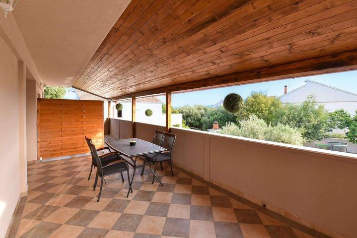 Ferienwohnung für 5 Personen, mit Balkon/Terrasse in Sveti Petar na Moru