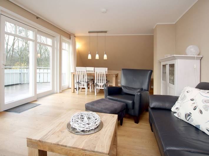 Ganze Ferienwohnung, Starklef 34a, Whg. 2, Huus Starklef - Komfort Ferienwhg. in Wyk, 4 Personen, Og in 2- Familienhaus, 3 Zimmer, ca. 65m² in Nordfriesische Inseln (Schleswig-Holstein) (Schleswig-Holstein), Wyk auf Föhr