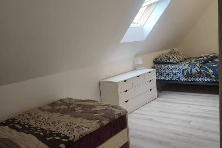Location de vacances pour 7 personnes, avec jardin à Lanmérin - 4