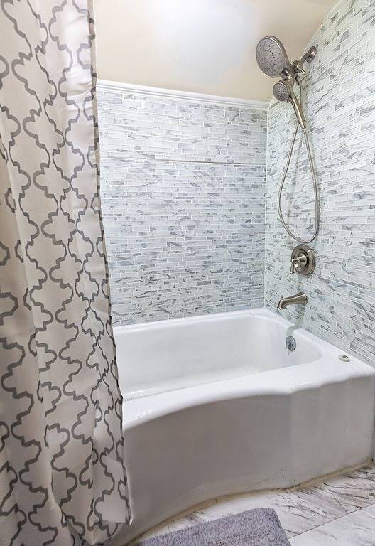 Ganze Wohnung, A 1 bedroom 1 futon1 bath upstairs of The Hh & downstairs is separate to rent. in Bainbridge, Georgia