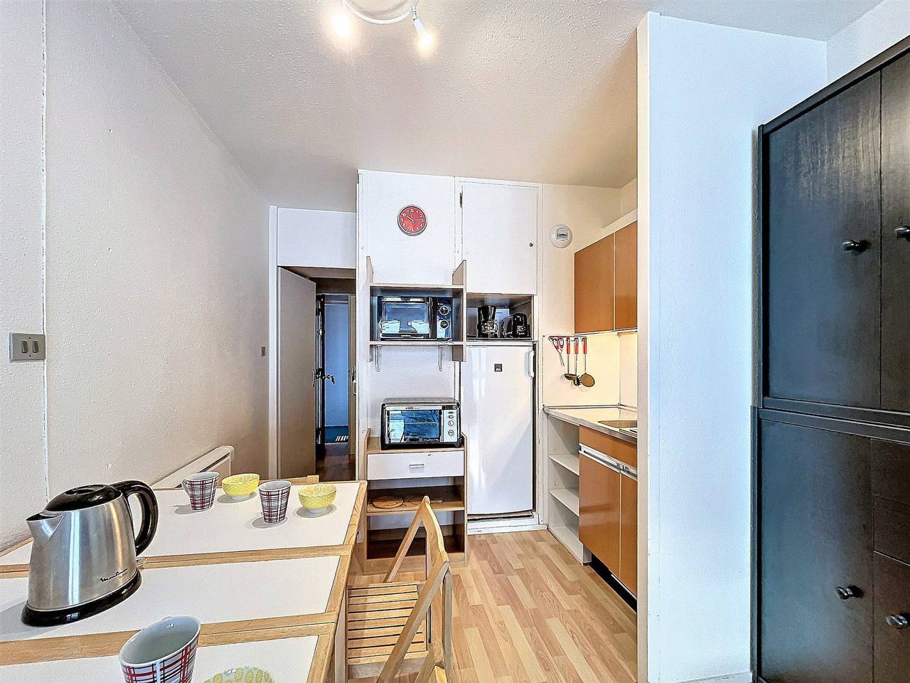 Studio entier, Studio lumineux au centre avec balcon in Le Corbier, Villarembert