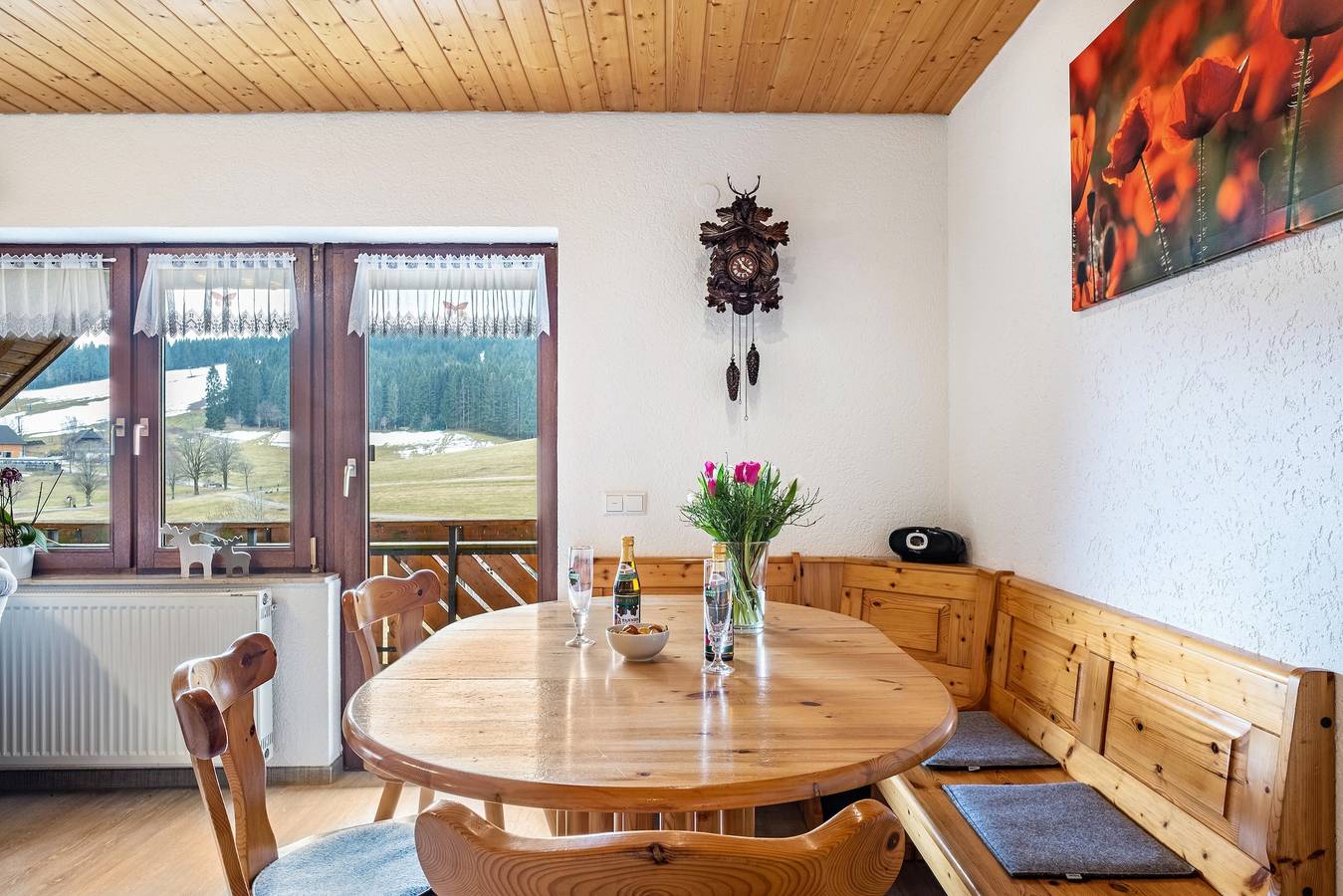 Ganze Wohnung, Ferienwohnung 'Schöne Aussicht, 60qm' mit Gemeinschaftsgarten, Balkon und Wi-Fi in Waldau (Titisee-Neustadt), Titisee-Neustadt