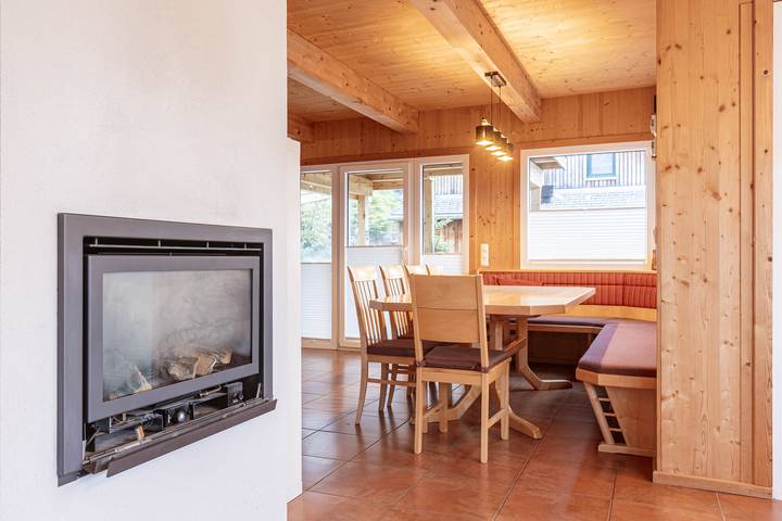 Ferienhaus für 10 Personen, mit Balkon und Terrasse sowie Garten und Sauna