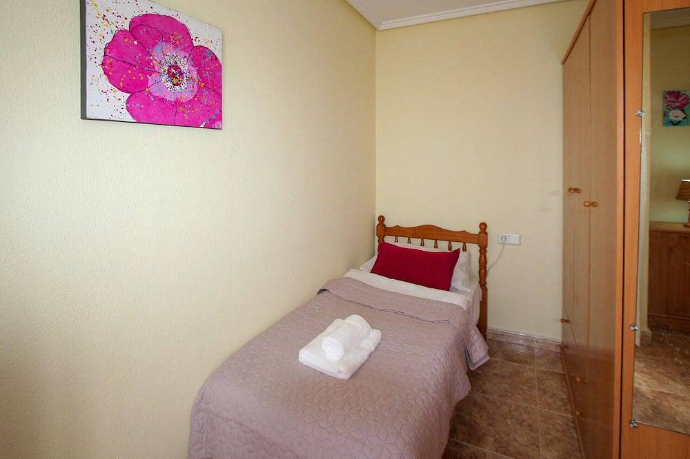 Fint hjem i Santa Pola med Wifi in Santa Pola, Costa Blanca