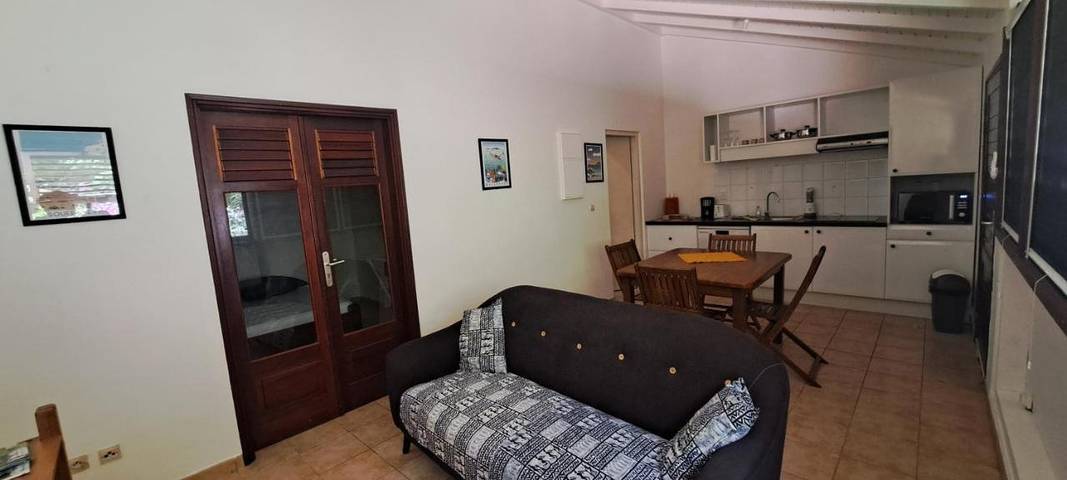 Location de vacances pour 4 personnes, avec piscine et terrasse dans Plage de Malendure - 4