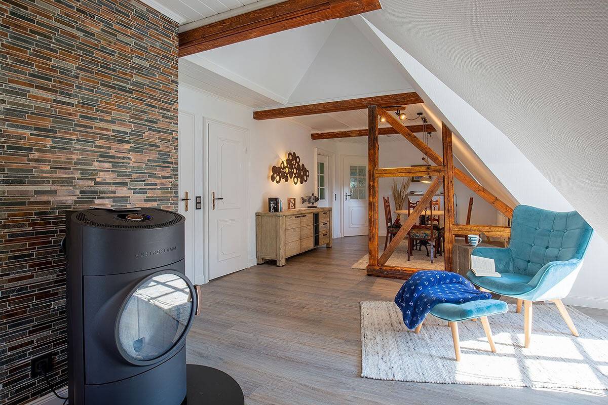Ganze Wohnung, Ferienwohnung Rapunzel" mit Gemeinschaftsgarten und Wlan in Pellworm, Nordseeküste
