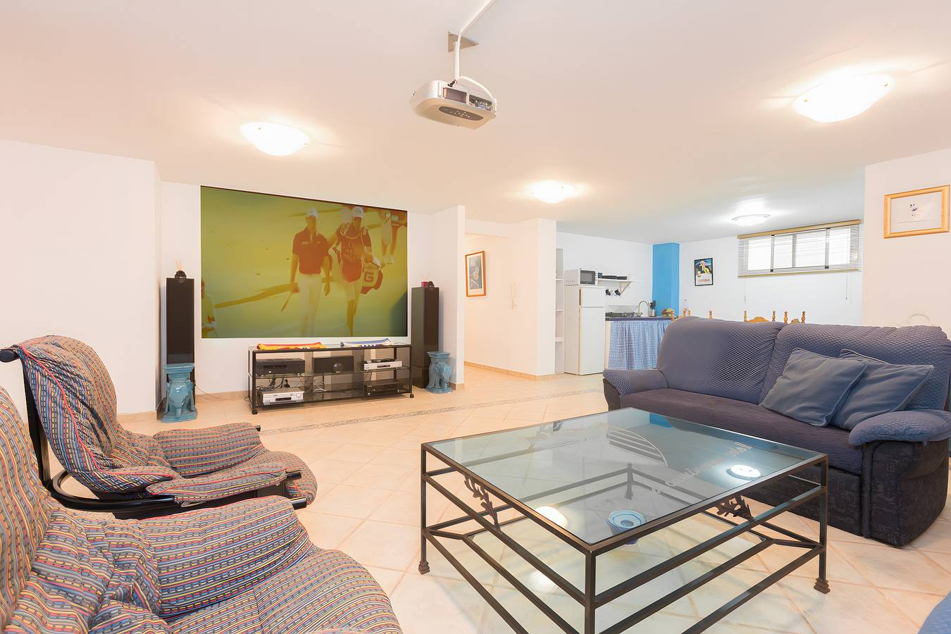 Ganze Wohnung, Apartment 'Ideal Vacaciones Sol, Playa' mit privatem Pool, privater Terrasse und Wlan in Las Chapas, Marbella