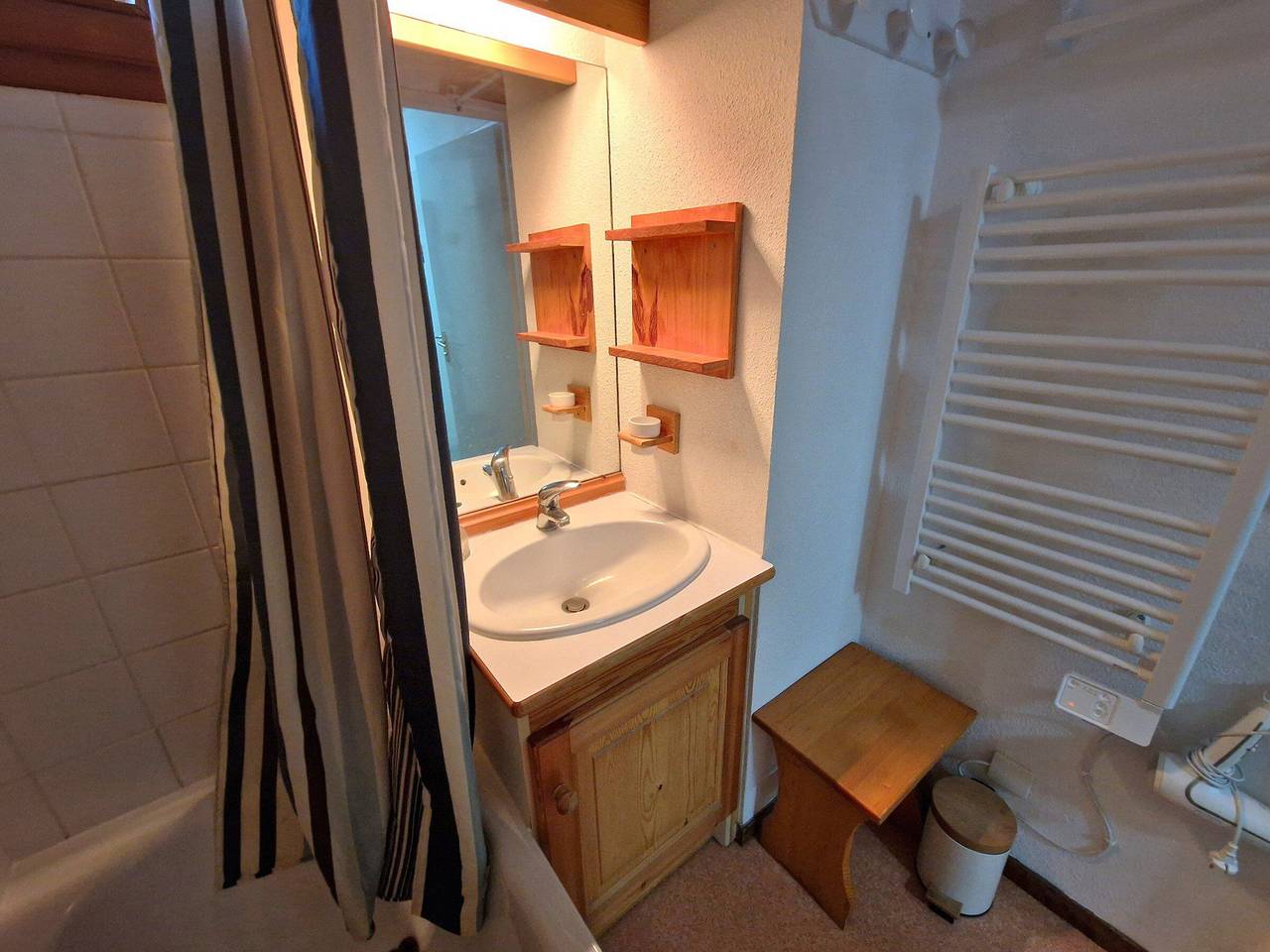 Ganze Wohnung, Gemütliche Wohnung 4/6 Pers Valfréjus, nahe Pisten und Zentrum in Valfréjus, Modane