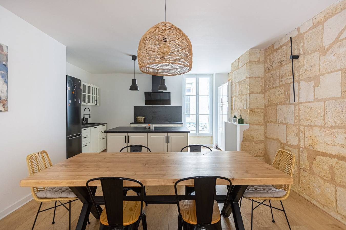 Entire apartment, Guestready - Beautiful flat in Chartrons for 8 pax in Bordeaux, Bordeaux region