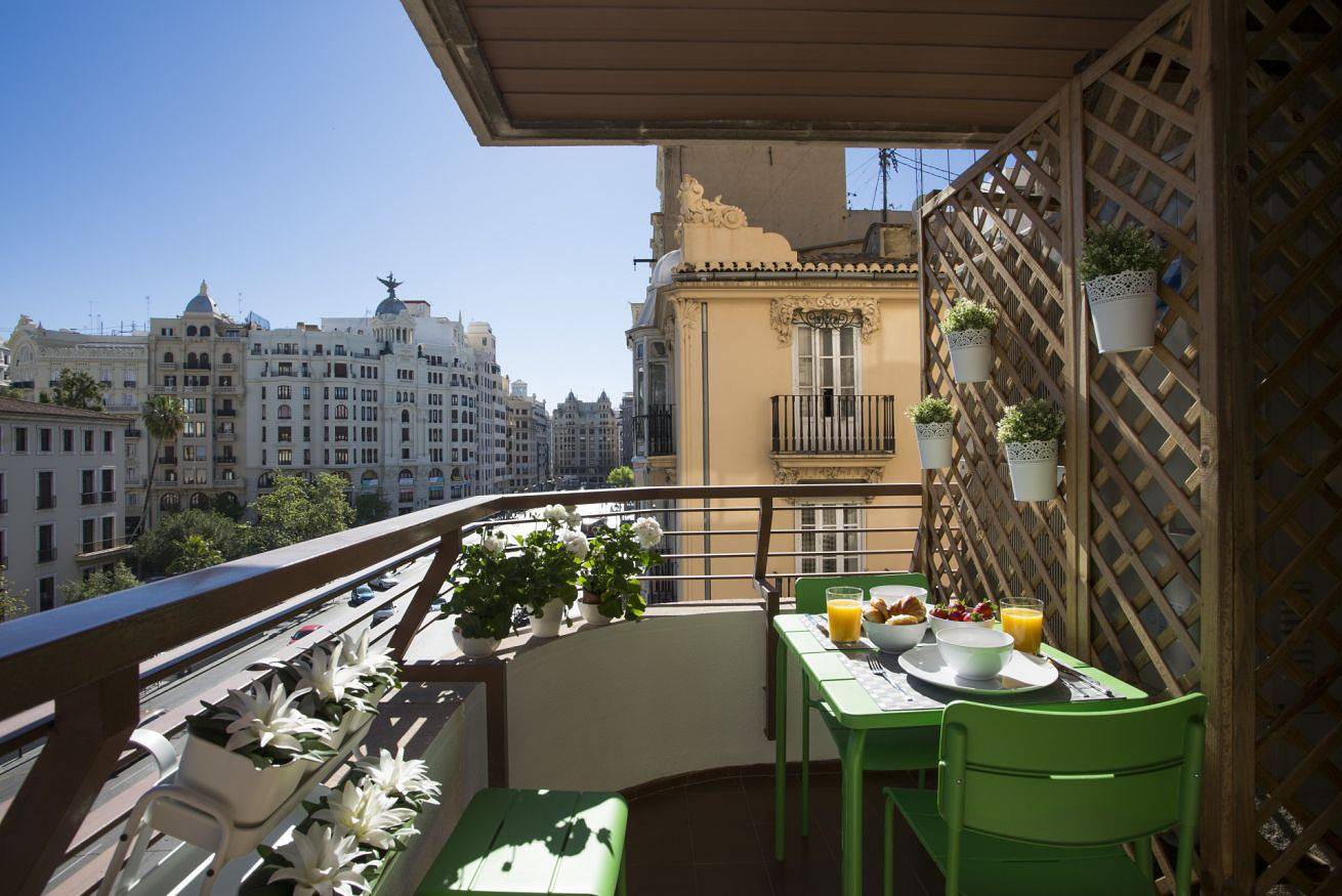 Entire apartment, Xativa Terrace Ii in Valencia City Centre, Valencia