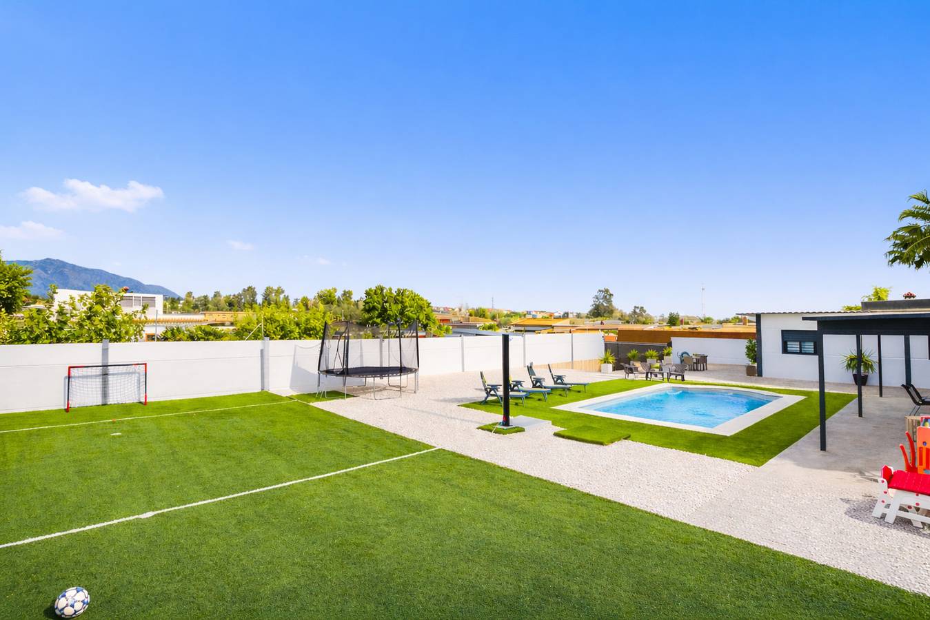 Cubo's Casa Soles & Football field in Mijas Costa, Mijas