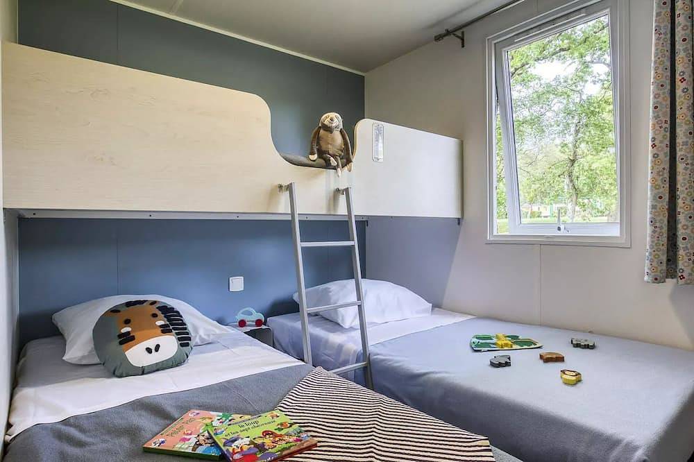 Mobil-Home Confort 3 Pièces 4 Personnes + Tv in Crach, Côte des Mégalithes
