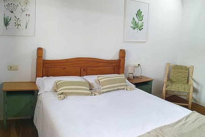 Rural house in quiet village near Bardenas Reales in Murchante, Navarra Provinz