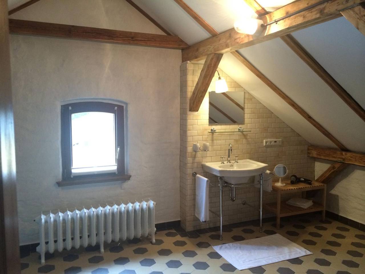 Appartement entier, Luxuriöse Wohnung im denkmalgeschützten Bahnhof in Leipzig, Région de Leipzig