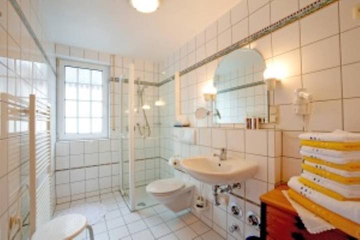Ferienwohnung für 2 Personen, mit Balkon und Terrasse sowie Garten in Mosel-Saar - 4