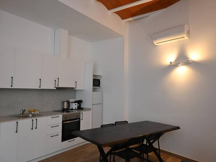 Ferienwohnung für 6 Personen, mit Balkon/Terrasse in Badalona - 3