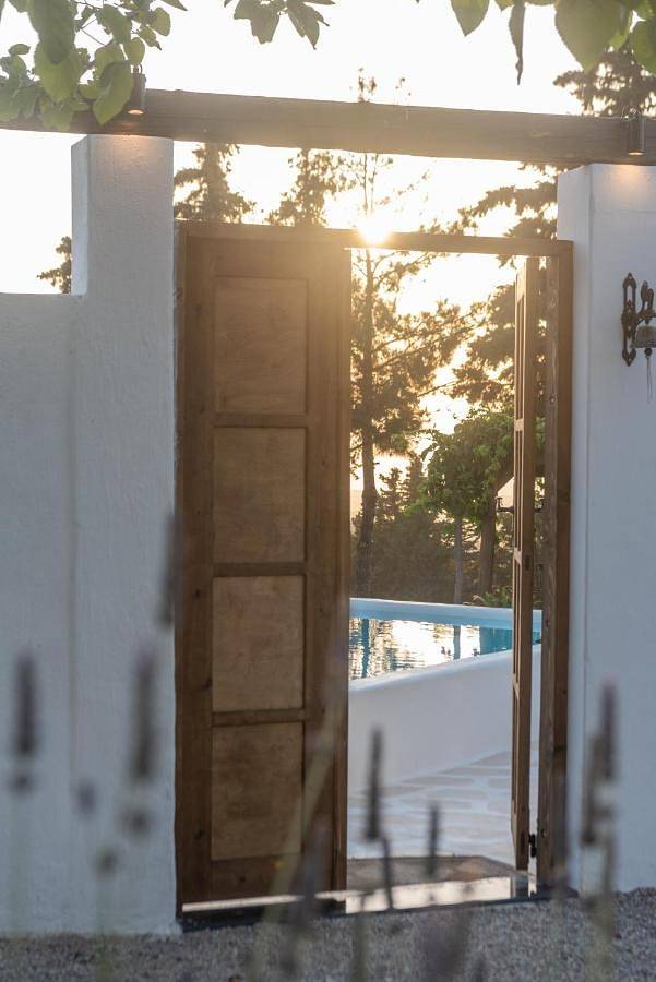 Villa für 6 Personen, mit Pool und Garten sowie Ausblick und Seeblick, mit Haustier auf Kos - 2