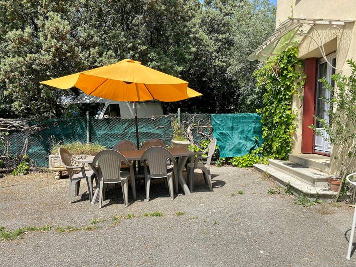 Location de vacances pour 4 personnes, animaux acceptés à Vézénobres