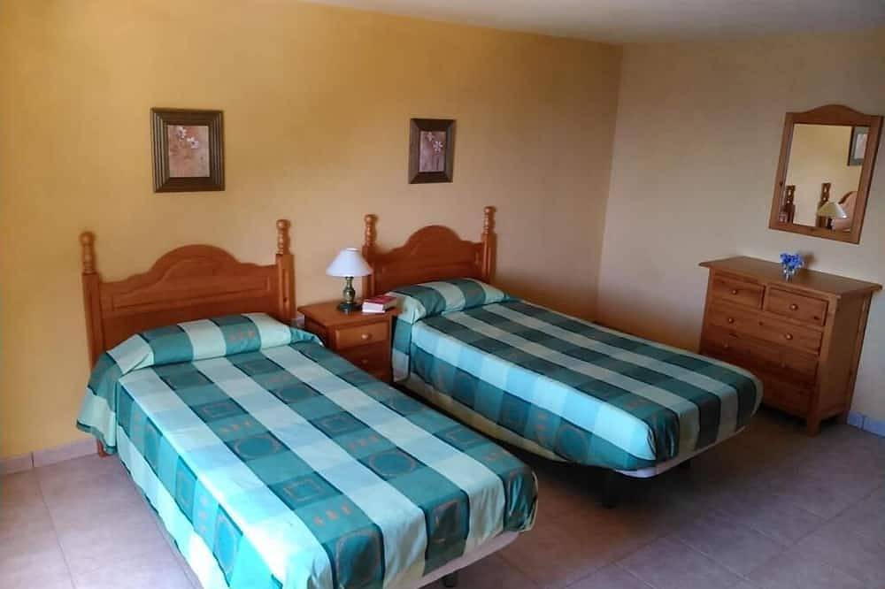 Apartamento entero, Quietly located apartment with views to Tenerife in Agulo, La Gomera