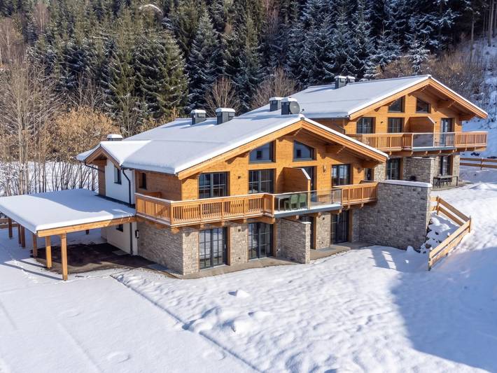 Ferienhaus für 10 Personen, mit Balkon und Terrasse sowie Garten und Sauna in Eben im Pongau