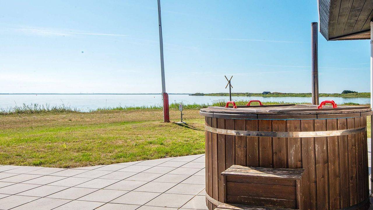 Ferienhaus für 8 Personen mit Terrasse in Thorsminde, Nissum Fjord