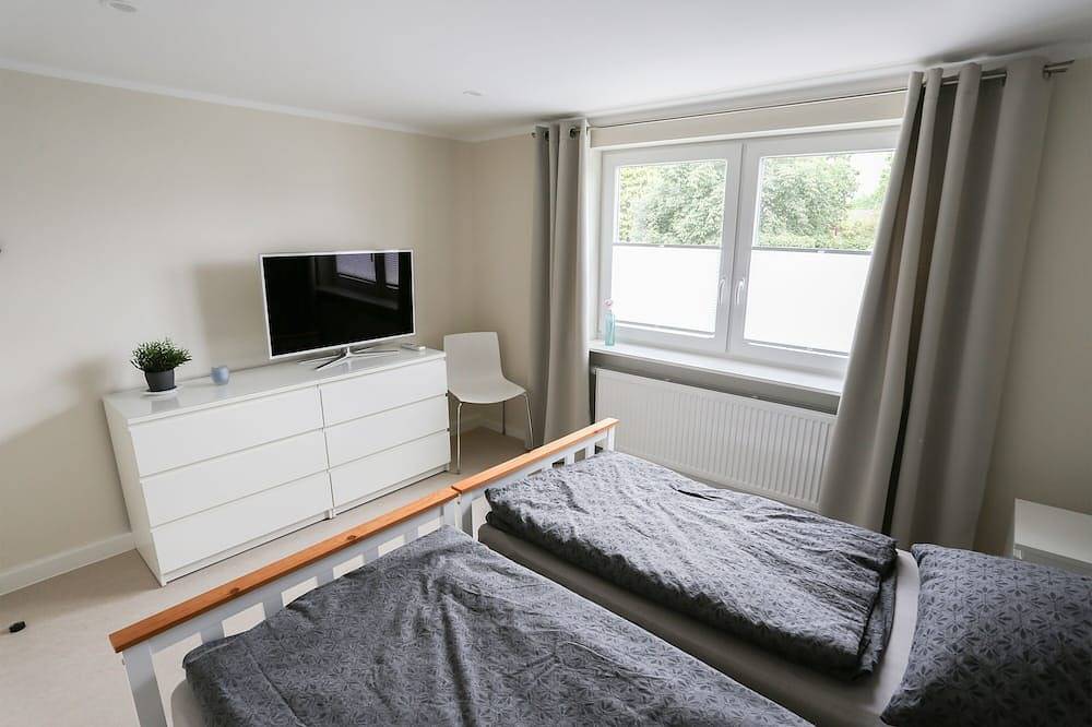 Geheel appartement, Beautiful vacation apartment in Kassel in Forstfeld, Kassel