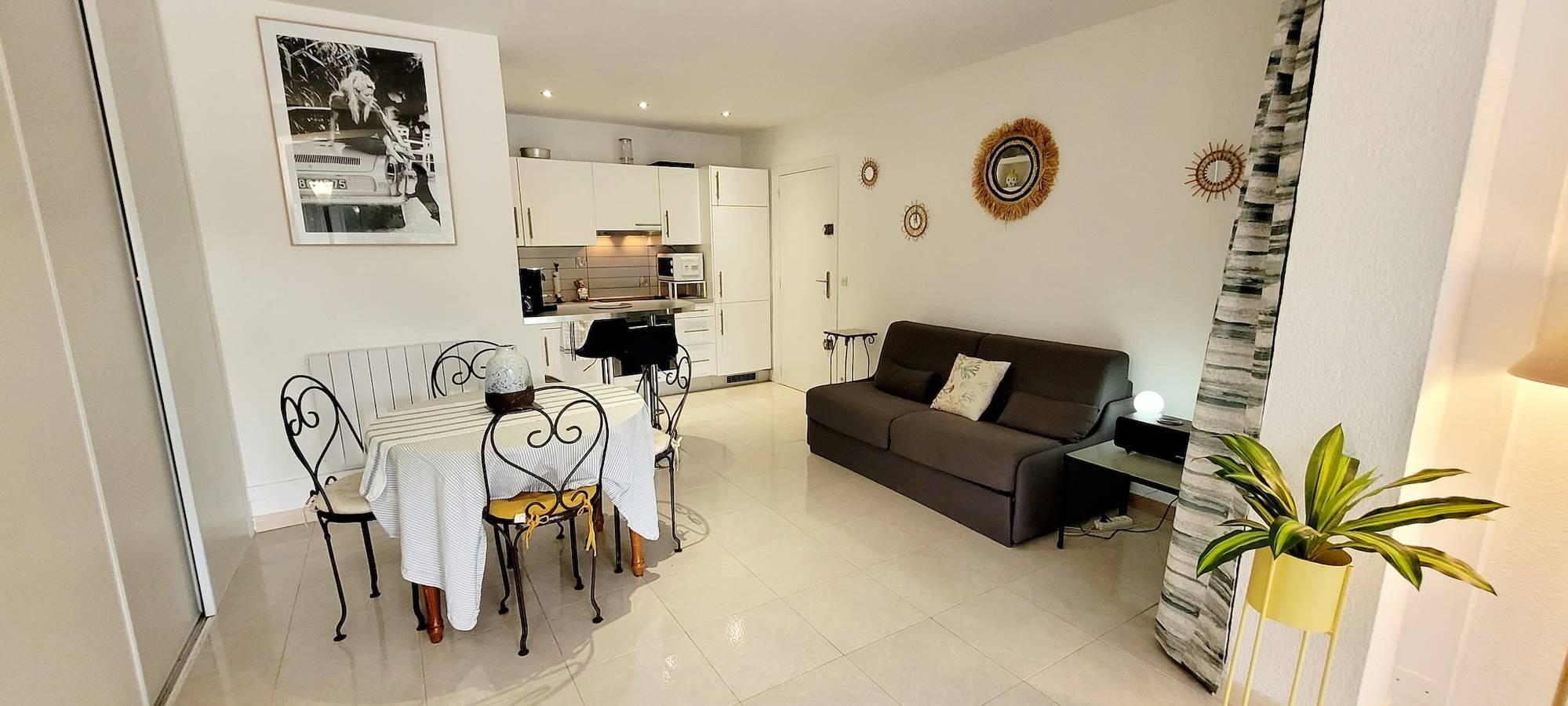 Studio entier, Appartement aux portes de Saint-Tropez in Gassin, Côte méditerranéenne (France)