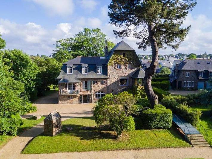 Villa pour 10 personnes, avec Balcon et Vue à Perros-Guirec
