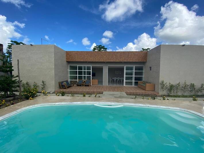Casas e apartamentos de temporada para 10 pessoas, com jardim e piscina, com animais de estimação em Igarassu