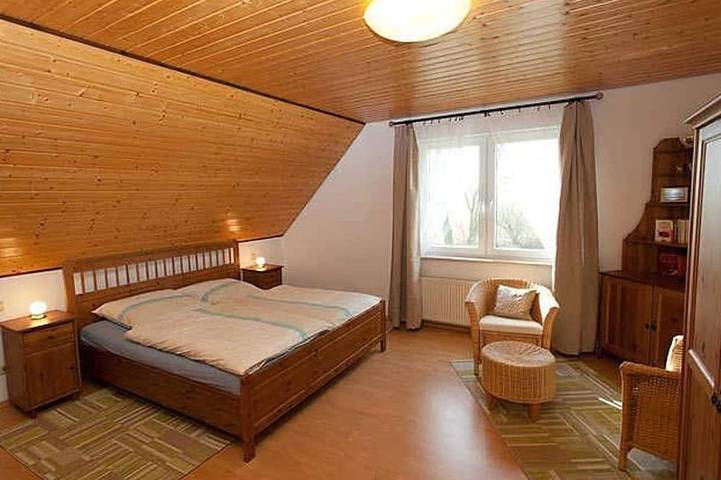 Ganze Wohnung, Fewo 5 rechts - Rügen-Fewo in Samtens, Rügen
