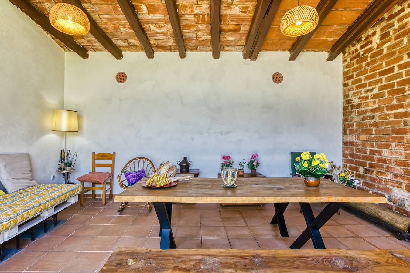 Holiday Home 'Castell del Montgrí' with Mountain Views, Pool and Wi-Fi in Torroella de Montgrí, Costa Brava