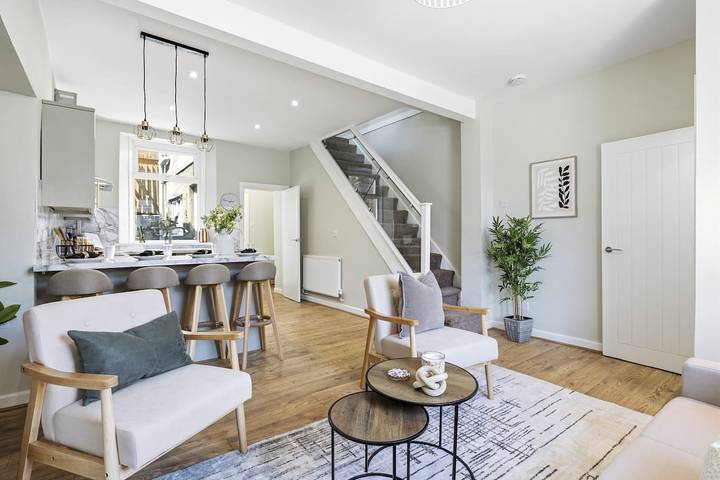Modern 3-Bed Swansea Home | Parking in Swansea, Región de Swansea