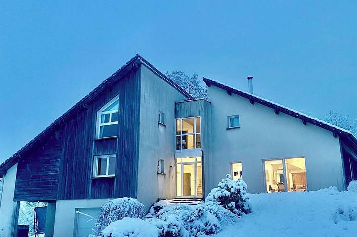 Gîte pour 15 personnes, avec jardin, animaux acceptés à Ménil-de-Senones