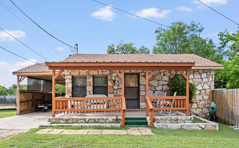 Maison d’hôte pour 4 personnes, avec vue et terrasse