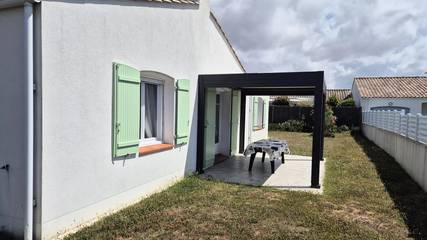 Cottage pour 6 personnes, avec jardin dans Plage De Sion